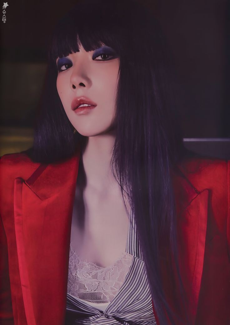 picsofkty's tweet image. THE POWER THIS WOMAN HOLDS