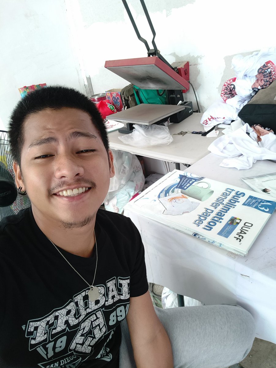 Genises02201997's tweet photo. Back to work na Ang Loko ... https://t.co/d4mSnllC2B