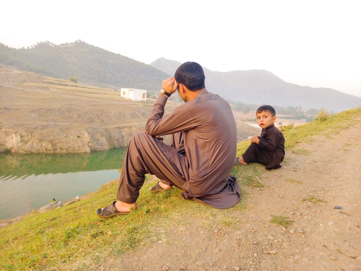 samitanha97's tweet photo. Spectacular place to Catch Sunset in Raghagan Dam Top🌅 https://t.co/aehoBRJmoy