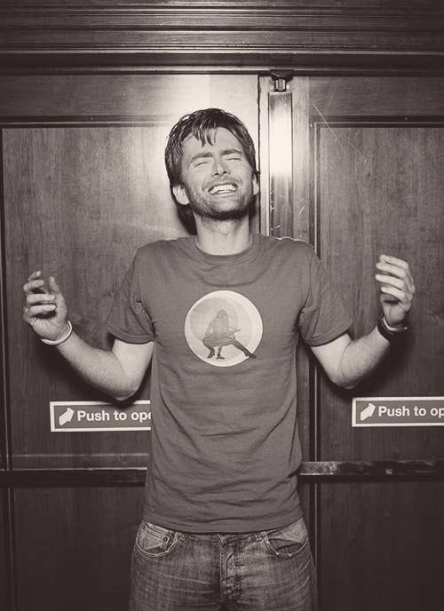 OH MY GOD HAPPY BIRTHDAY TO DAVID TENNANT !!! HES SUCH A GUY 