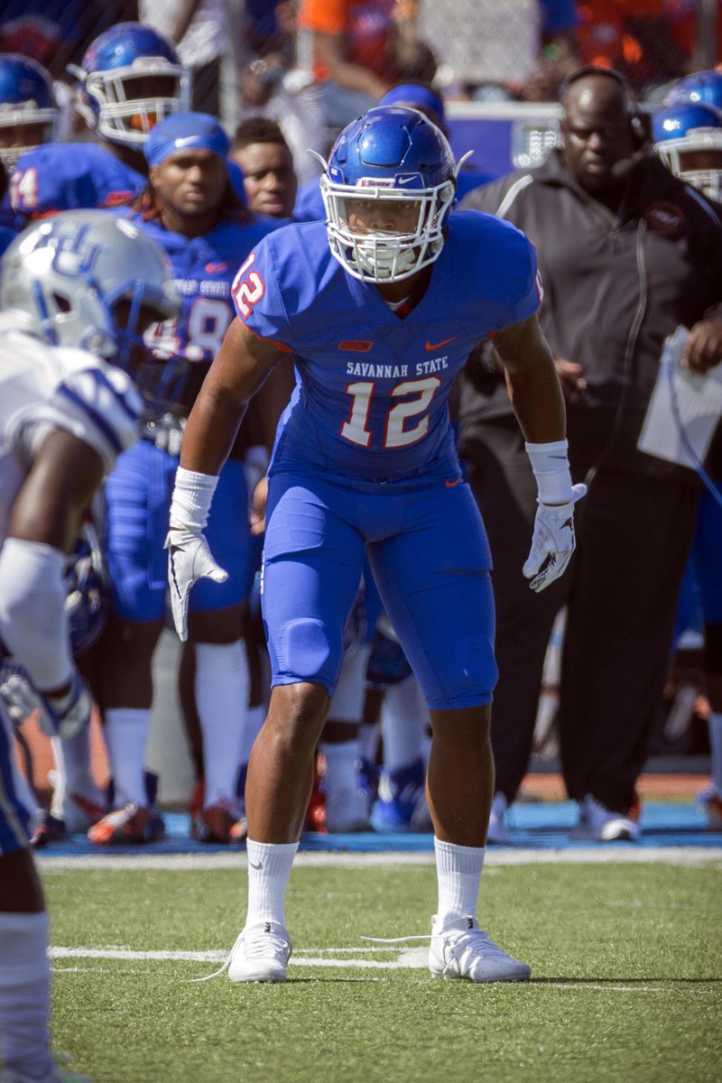 kouyate_i's tweet photo. Blessed to receive a D1 offer from Savannah State University ! 🔵🐅 
@coachcurtis42 @aekelton 
#Hbcu22 https://t.co/3bdodKfQdb