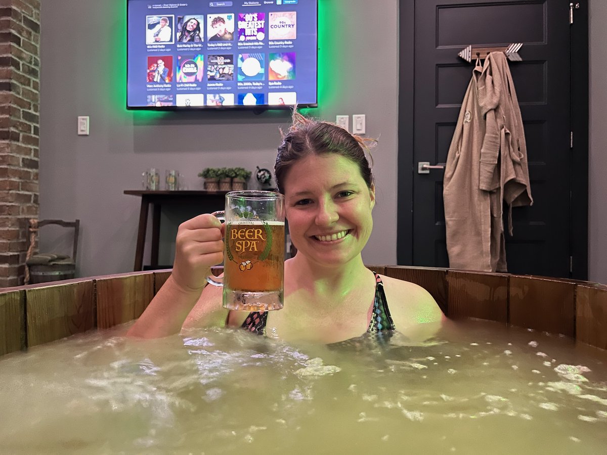 PrincessPlaya44's tweet photo. Also, HOPPY Easter #Twitch Fam ๐ฃ๐
@woofergaming & I celebrated at @beerspaorlando & had an amazing time!!! Highly recommend, it was a perfect weekend getaway ๐ฏโค๐ป
#beerspa #hops #hoppyEaster #happyEaster #Orlando #weekendvibes #GoodVibesOnly #hoppySunday #HappySunday https://t.co/a4UqNINTYw