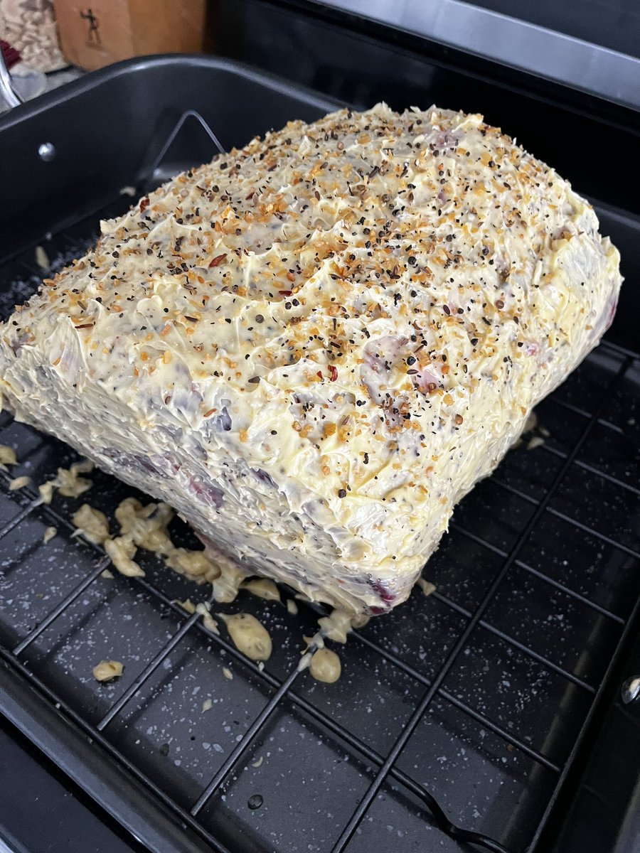 KRO3172's tweet photo. Before…Butter/Thyme/Montreal seasoning…90 minutes later. Sometimes I cook. #KOApproved https://t.co/r5B9aJTfb0