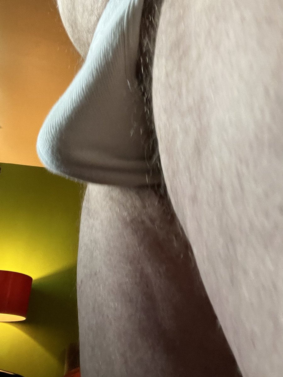 jt63825789's tweet photo. #whitejock #camoshorts #waiting for my BF to get home in his favorite shorts and jock (my favorite cause itβs white. #versedaddy https://t.co/ttnHonMqVX