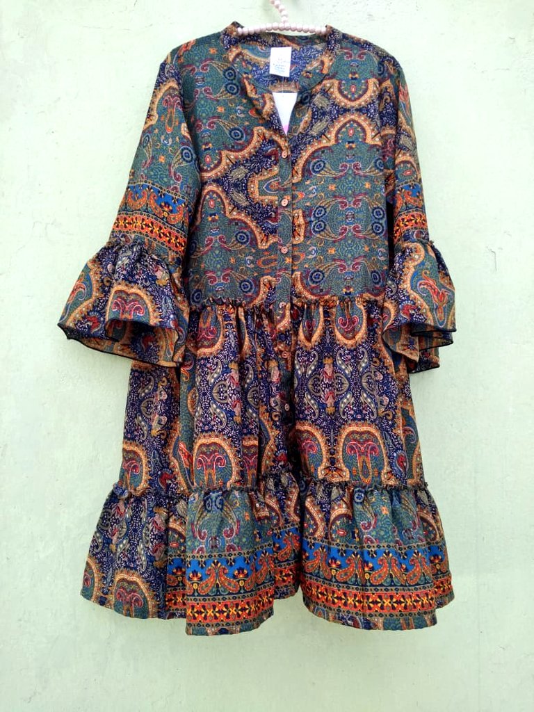 PaulethMndezQui's tweet photo. #VestidoIndie
#Volantes manga campana, corte amplio, botones madera, #Unitalla ( Màx 36)
100 % algodón
Súper fresquito para este clima
$330 MXN + envío https://t.co/LRI02UomHB