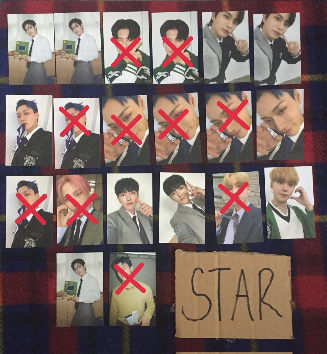 starbns_'s tweet photo. wts/lfb

✨ ATEEZ official photocards ✨

- onhand
- mint condition

💸 65 each + lsf + pf
buy 2 for 60 each

mod: shopee
mop: gcash https://t.co/jRkJi90eJL