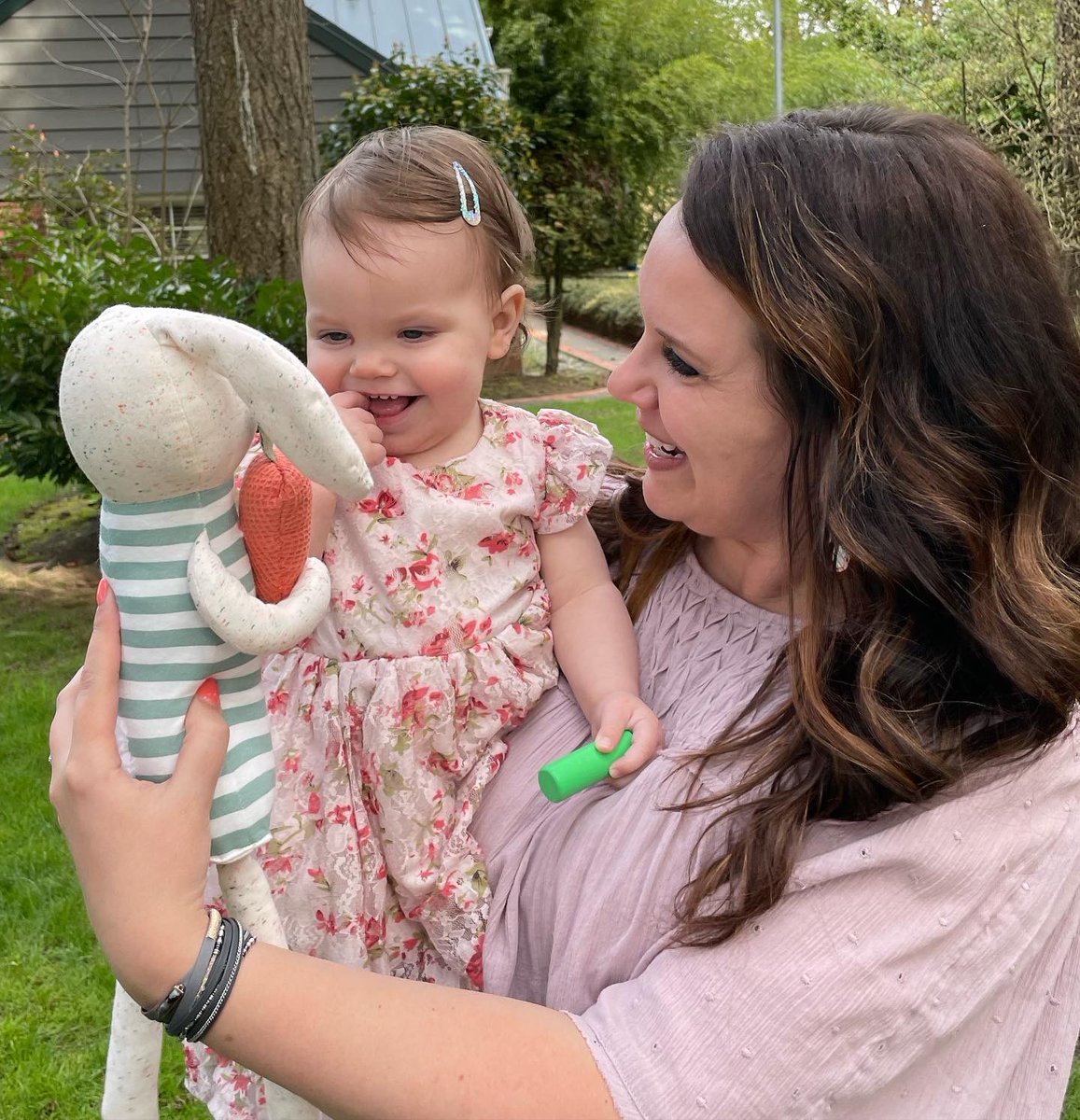 TheBenderNation's tweet photo. Happy Easter🐰❤️😆🐇🐣 https://t.co/eD1f7tp6b6