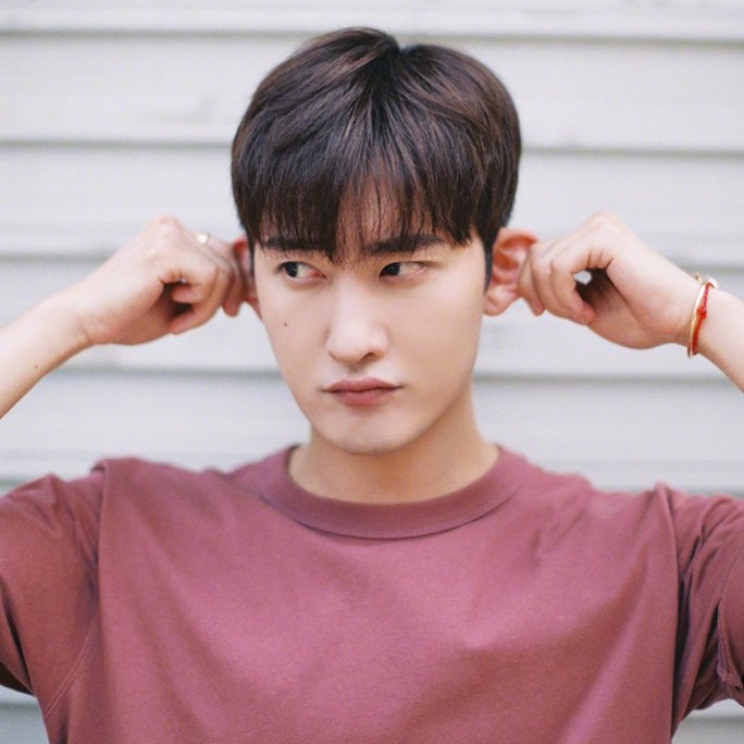 sujuonthisday's tweet photo. April 19 | Thirty-six years ago, ZhouMi was born.

#HappyZHOUMIDay
#조미 @zhoumi_419 @SJofficial https://t.co/9US1QJSMnA