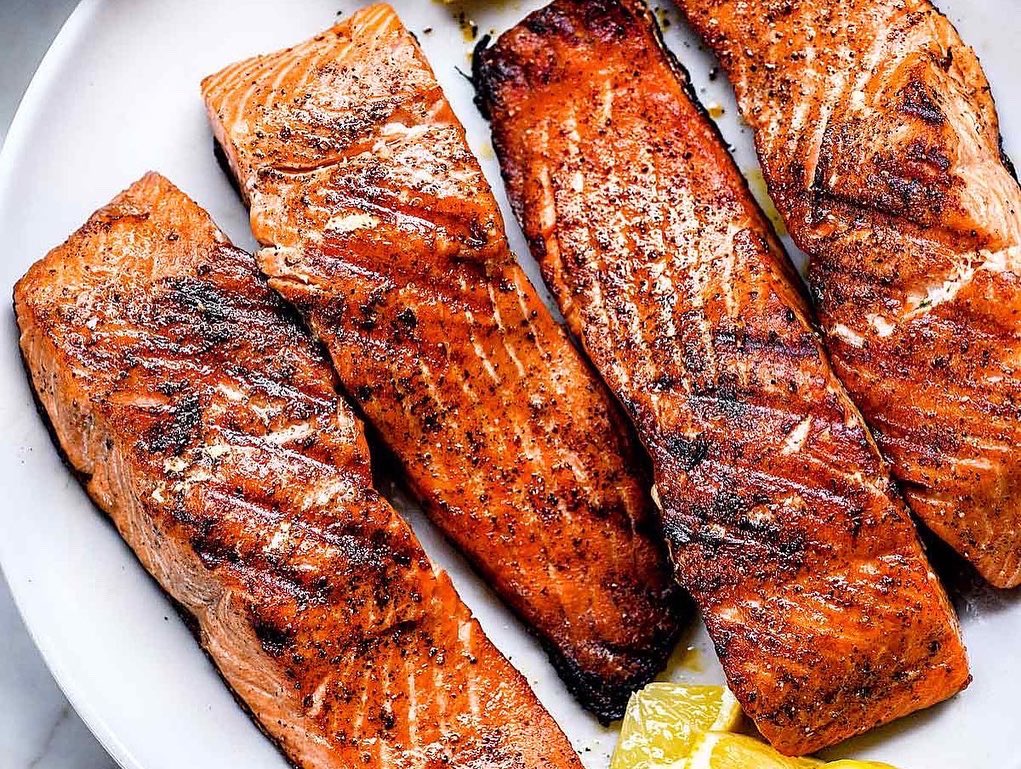 Hcoya's tweet photo. ¡Pasé un hermoso día con parte de mi familia que reside en Nueva York y Connecticut! ¡Comida deliciosa con familiares que no nos veíamos largo tiempo debido al #COVID! #pascua! #passover #easter #sameachpesach #norwalk #rye #manhattan #stamford #hartford 🙏🏻🥰💜🐣 https://t.co/u1MxOeWV4m