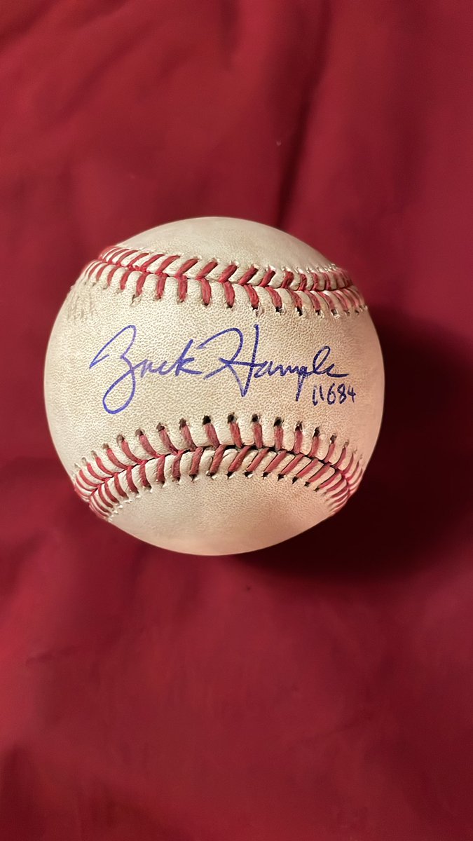 DustynPerrin's tweet image. Still can’t believe I got the honor of meeting the 🐐 @zack_hample last night, thanks again for the pics, autograph, &amp;amp; the conversations we had with for a bit. Truly a night I won’t forget😁