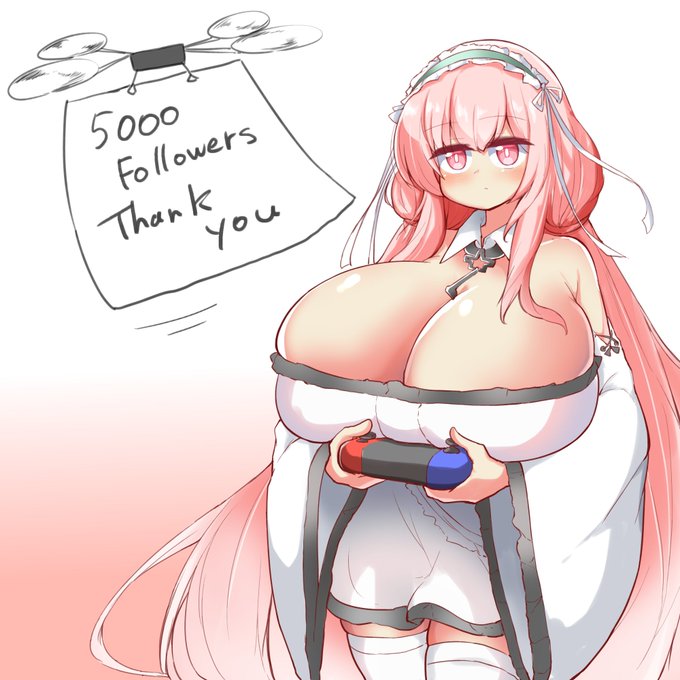 かねてから目標だったフォロワーさん5000人を達成することが出来ました。
たくさんのフォローありがとうございます!これからもお…いっぱい描きますんでよろしくお願いします! 