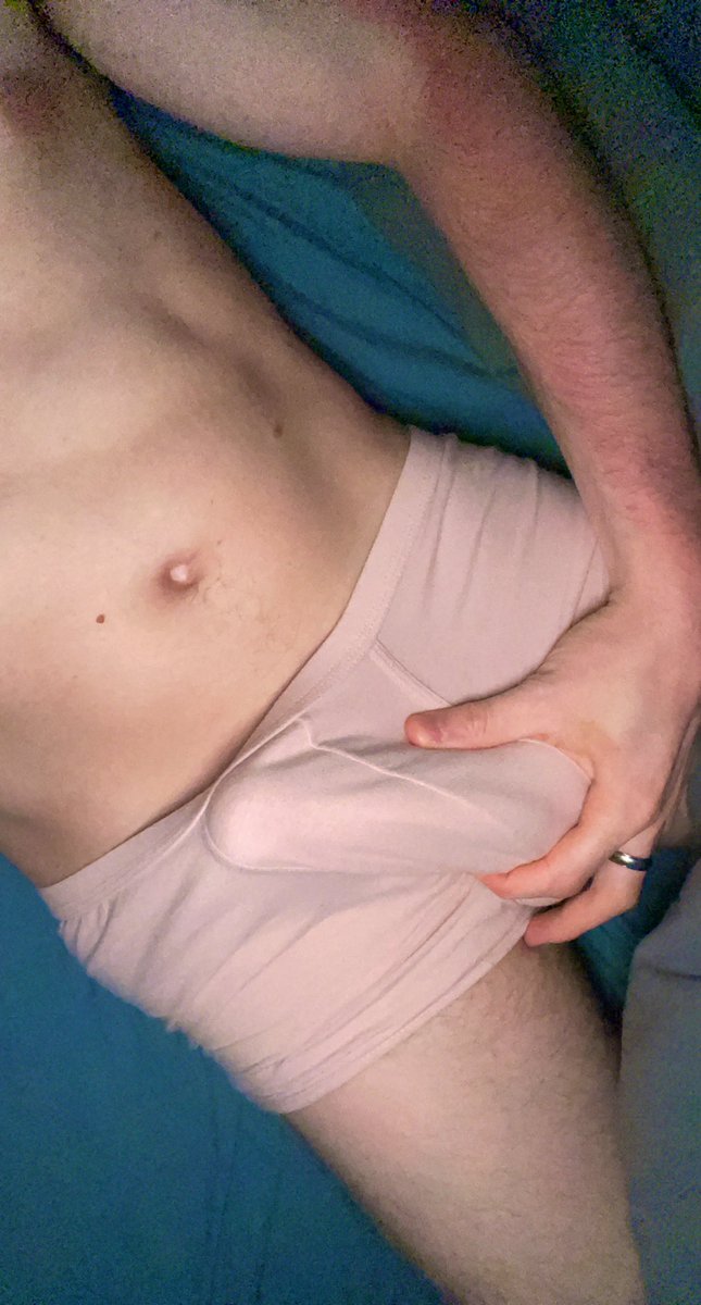 FrenchBigDick2's tweet photo. Gaule du matin 🍆
Qui s’en occupe ? 🫣
#bigdick #bigDicKsurprise #bigdickneeded #bigdickprolems #bigdickworkship #bigcock #bigcockvideos #BigCocksGay #bigcocksurprise #bigcocktwitter #bigcockman #gay #gayexib #GayDomination #gaycreampie @FrenchiesCocks @porn_porngay @PornGay https://t.co/dgPwsI8lre
