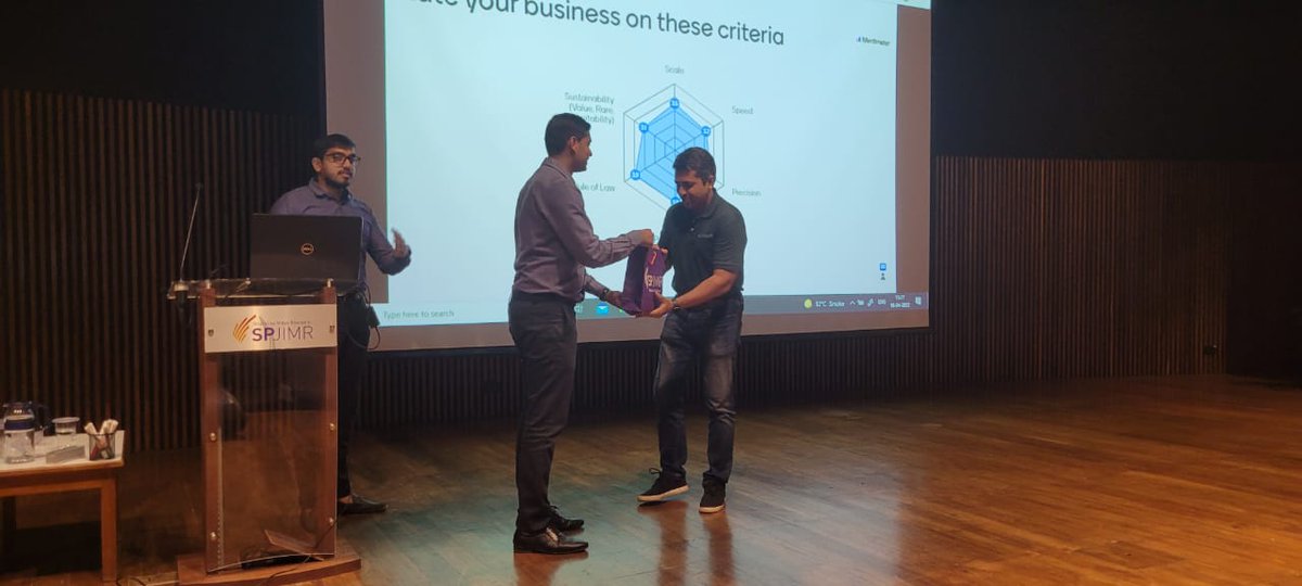 spjimrfmb's tweet photo. Students of FMB 30 had an interactive session with our alum from FMB 3, @AnkulNanavaty Director- Business Development at Unik Printers pvt ltd as a part of the Family Friday session. He shared the learnings and experiences of his FMB journey with them.
#iamspjimr #iamfmb #cfbe https://t.co/h8bbkIdkEM