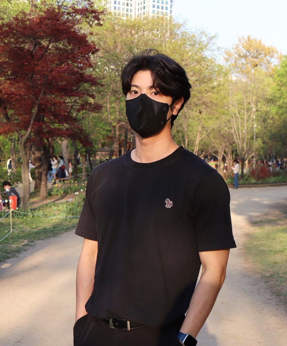 MRMR_1004's tweet photo. [SNS/TRANS] 20220418 Sanghyun Instagram Update
A nice day
https://t.co/KWlLMrgEci
#MRMR #Sanghyun
#미스터미스터 #상현 #오상현 https://t.co/Mbo5a17srl