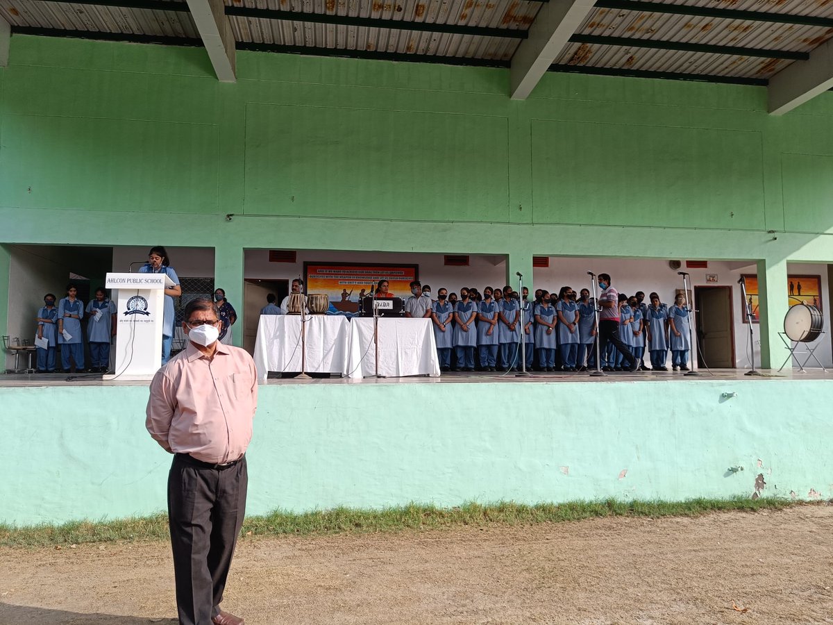 sr_aps's tweet photo. Today's assembly is conducted by class 12F on 'World Heritage Day'. Our rich and varied cultural heritage has a profound power to help build our nation. @Ahlconpublic1 @MamthaSays @GanguliKuhu @sanjeevbansal06 @seemasoniaps https://t.co/weBbW19jeA
