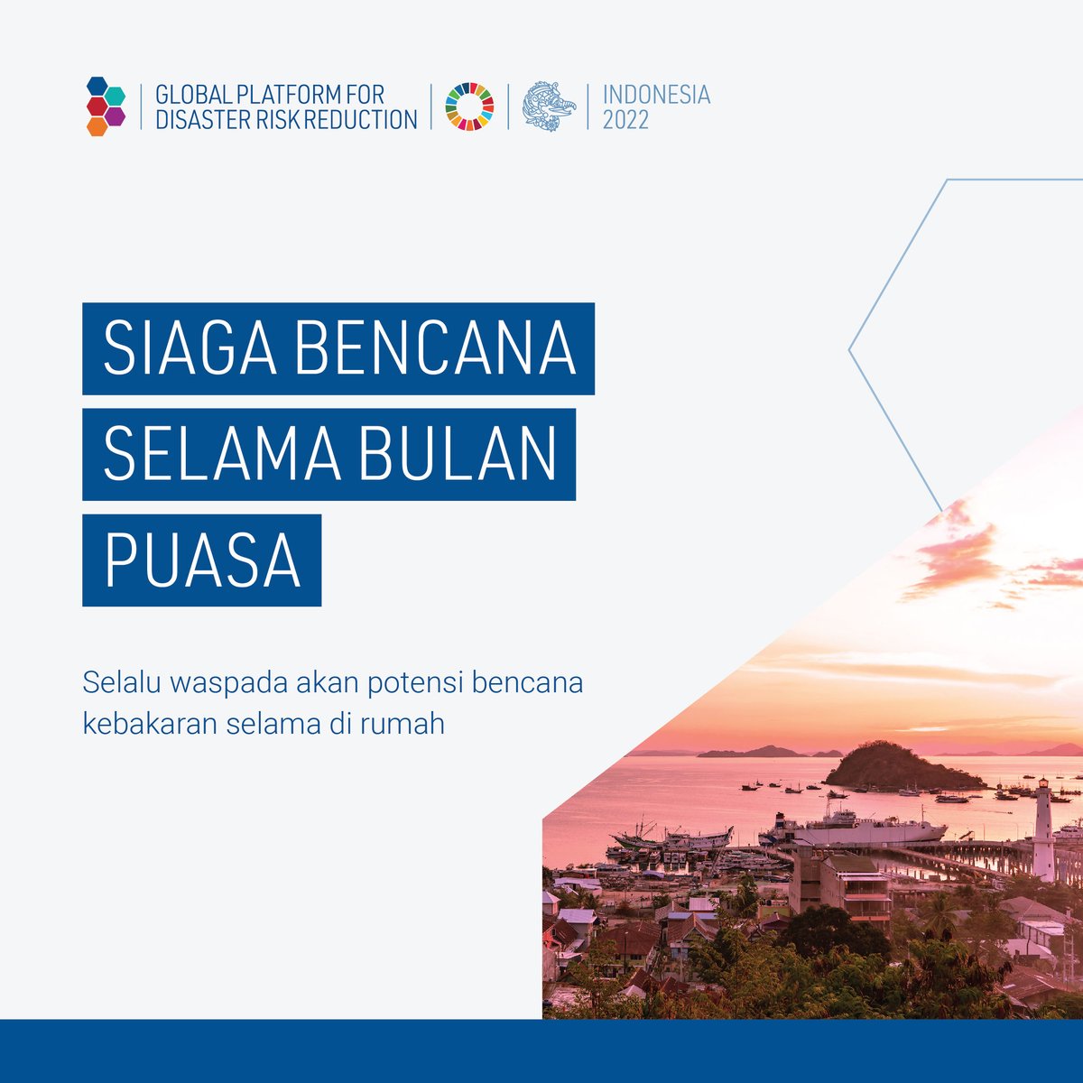 KemensosRI's tweet photo. #SobatSosial, bulan #Ramadan menjadi ajang meningkatkan kualitas keimanan dan ketaqwaan. 

Nah sementara fokus ibadah, kita juga harus tetap waspada terhadap risiko bencana di sekitar kita. Misalnya potensi kebakaran, terutama saat hendak beribadah ke luar rumah 👀

#RoadtoGPDRR https://t.co/8nLeAJu0UO