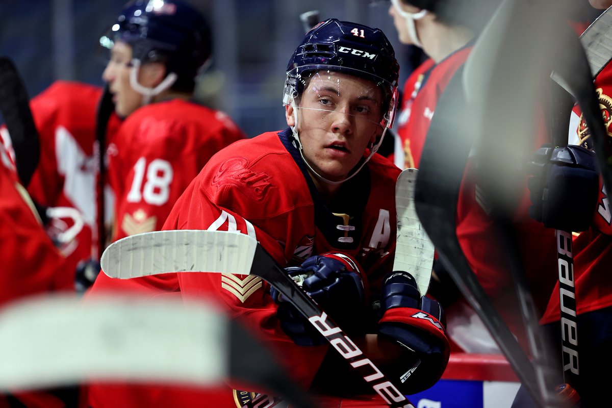 WHLPats's tweet photo. We would like express our deepest thanks to our 3 graduating 20s this season: captain Logan Nijhoff, assistant captain Ryker Evans and defenceman Neithan Salame.

All 3 of you were true Regina Pats.

📸: @keithhershphoto https://t.co/C7wA82aM7O