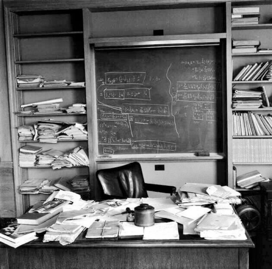 ValaAfshar's tweet photo. Albert Einstein's office, photographed on the day of his death, April 18, 1955 https://t.co/OUZnFsHOQ2