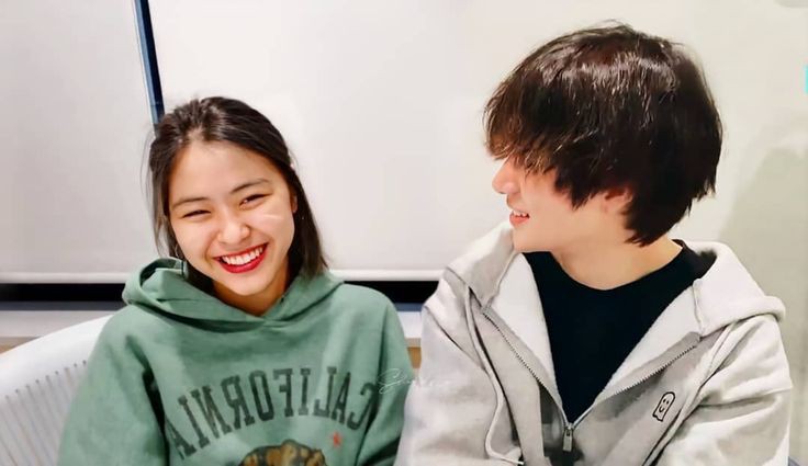 11:11. @swagsassygirl