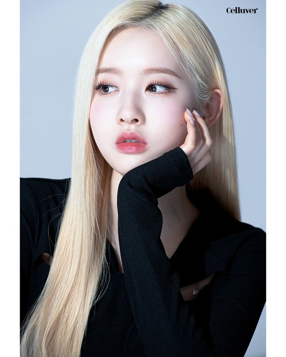 SIEUNFILED's tweet photo. Sieun for Celluver’s “The Scent of Black” https://t.co/NNUZidDd7X