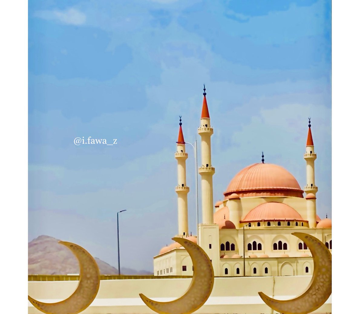 __Fawaz7's tweet photo. الحمد لله : 
الذِي أذهب الليل مظلمًا بقُدرته وجاء بالنّهار
مبصرًا برحمته وكسَانا ضياءً ونحن في نعمته.

#رمضان #حائل https://t.co/PLj3clibjT