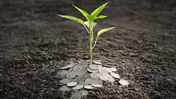 TL81007219's tweet photo. قال تعالى:
﴿لن تَنالُوا البِرَّ حتّى تُنفِقوا مِمّا تُحِبّونَ﴾
معناه ان افضل الإنفاق ان يكون من اشياء ثمينه::
للنساء
عندك ثياب حلوة اكسسوار احذية شنط ثمينه وتقدرين تستغنين عنها  اعطي عروس فقيره
عندك اغراض بيت لها بدايل اعطيها اسره ماعندهم
فلوسكم لو قليله خذو منها #صدقة #١٦رمضان https://t.co/koZokiPBmd