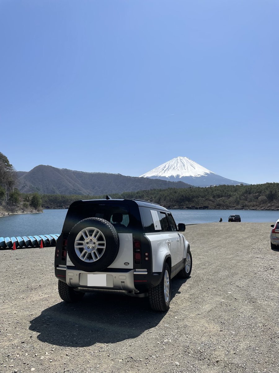 webadviser's tweet photo. 今回は、初の富士五湖方面でのキャンプ。🏕🤩

少し早く着いたので、山中湖、西湖を軽く観光。🤗🚙

やはり富士山🗻はいいですね。😌 https://t.co/nZHlSdavAp