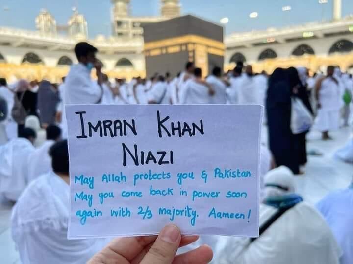 Taz80226310's tweet photo. @ImranKhanPTI https://t.co/MiSVKQKv4H