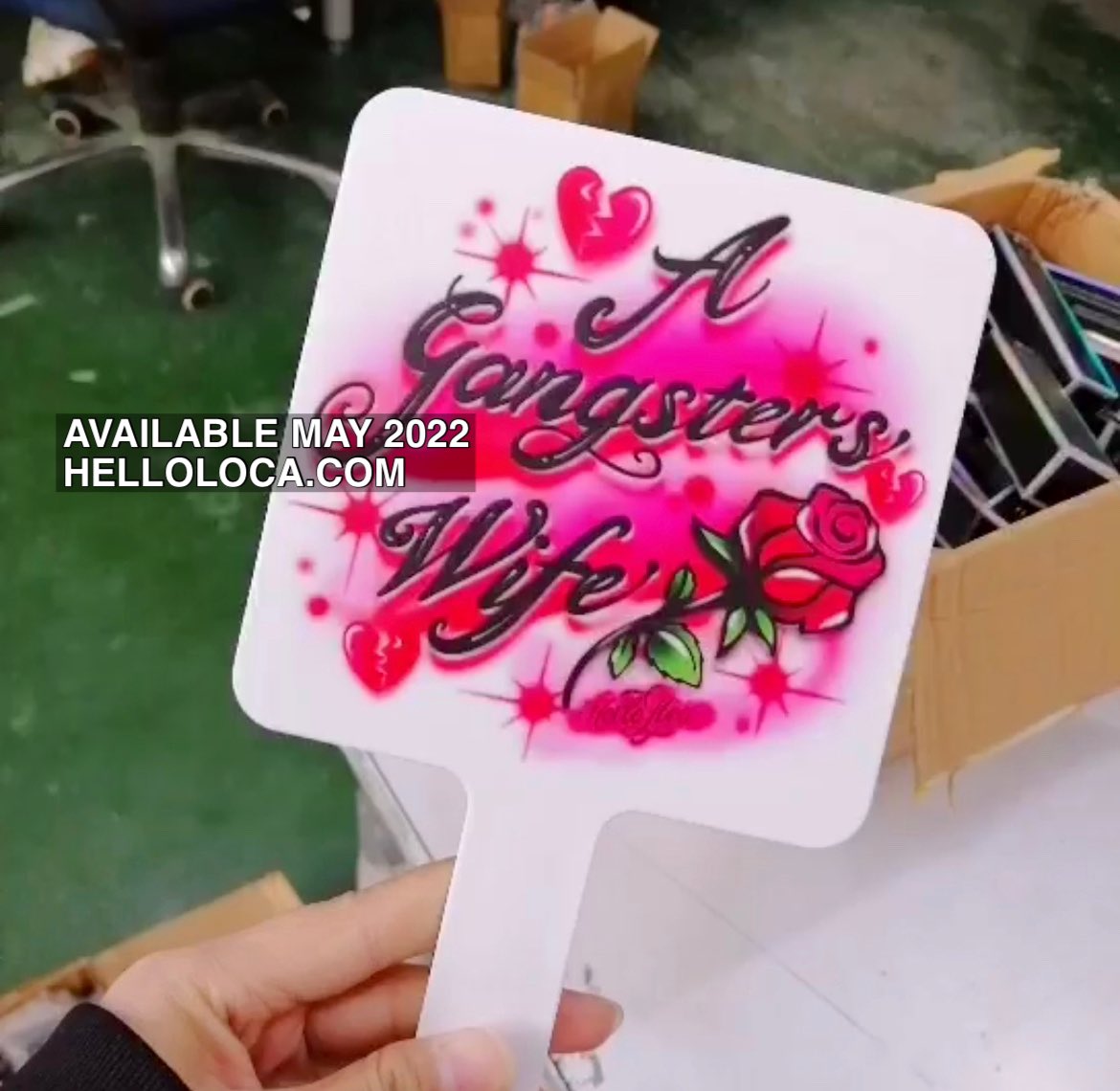 shophelloloca's tweet photo. NEW PRODUCT coming next month, MAY 2022🌹🌹🌹🌹🌹🌹🌹🌹such a beauty! since we will be RE RELEASING the EYESHADOW PALETTE, we decided to add another GOODIE to that drop! "A GANGSTERS WIFE" mirror 🎀 BTW a TSHIRT is also in manufacturing for this!😭🔥💋💍https://t.co/hBvWjZetEK https://t.co/yWOnKKGllk