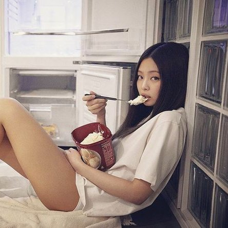 KSNJNK96's tweet photo. ⠀ ͏͏͏͏͏͏⠀⠀
     https://t.co/ziWBu9Xedm sns update!
     04. 18. 22 : location disabled.
     ❝ gomo! mainit kaya nagpalamig sa harap ng ref  ❞
⠀ ͏͏͏͏͏͏⠀⠀ https://t.co/KCfYXh5KGx