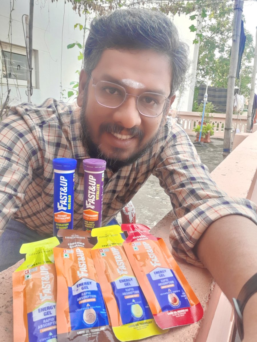 BalaPCB's tweet photo. Thank you @FastandUp_India for this beautiful gift pack.
Encouraging to run and cover more distance
#FastandUpRunners #FastandUpIndia #Fizztival #Marathon #BhaagLo #Fitness #StayFitStayHealthy #Run #FitIndiaHitIndia #Motivation #Inspiration @oneantrunners
🏃♂️❤ https://t.co/HrYtOdvwVm