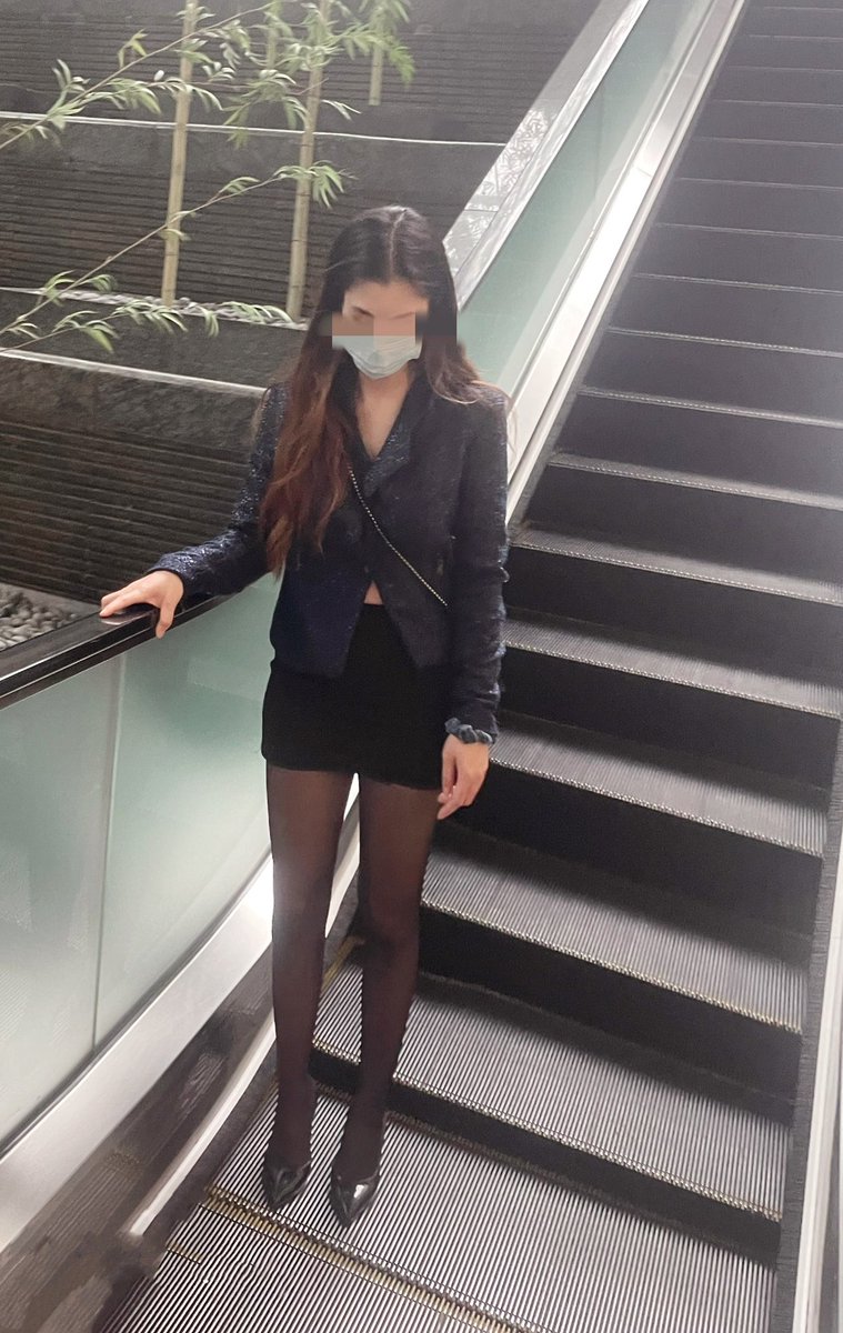 整個車站都沒什麼人⋯
疫情持續⋯
快悶壞了！
#轉推愛心加追蹤 https://t.co/tcxpx15Xq8