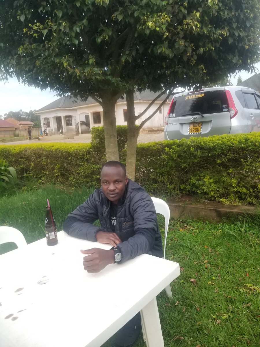kl_adolf's tweet photo. Wish u all a happy Easter Monday. https://t.co/OBAoGwLNAg