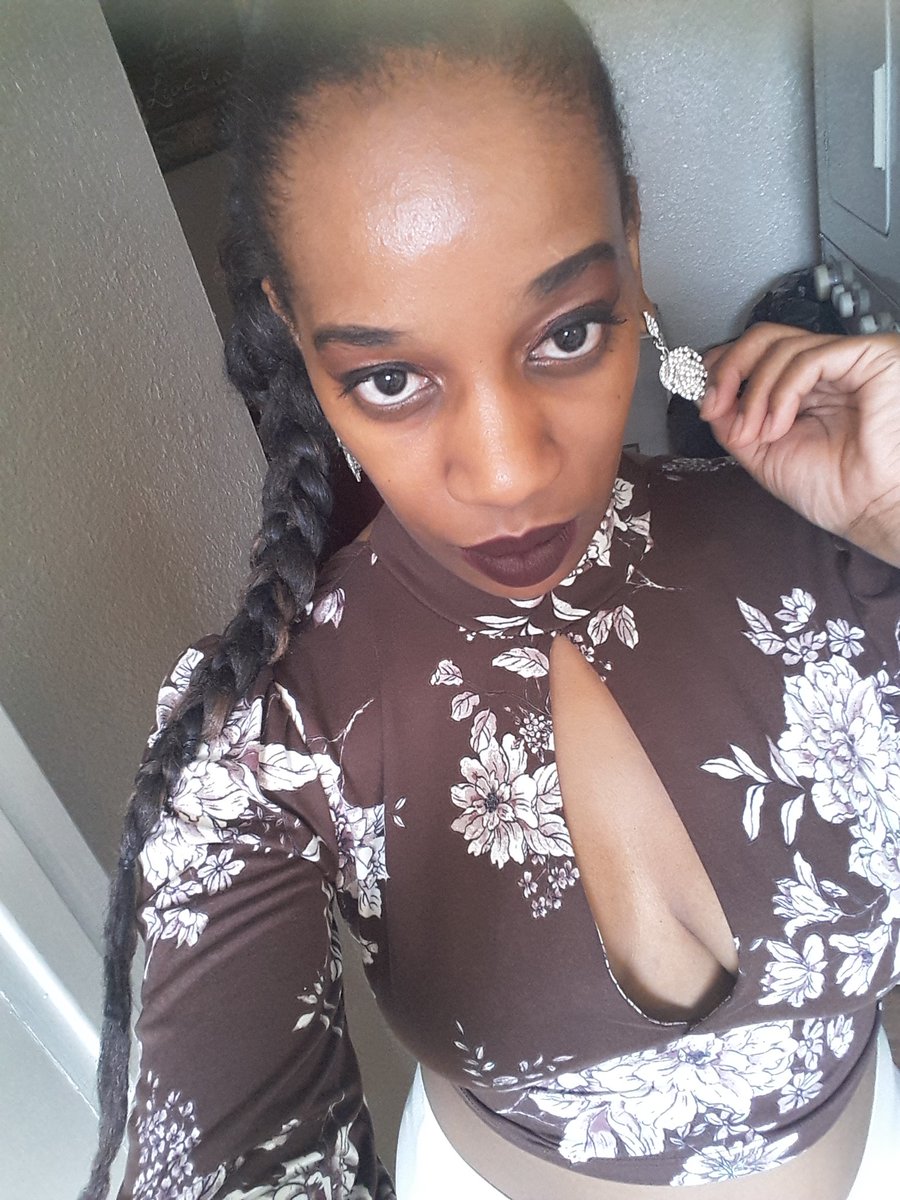 Ms_Prime_Dime's tweet photo. "EXCITED TO SEE HER, HATERS LOVE TO MEET HER, PRETTY LITTLE THING SAYING HAPPY EASTER"😍😍 LOL #NOCHILL 😂😂 #FUNFREESTYLE #HAPPYEASTER #MODEL #MARLETTIQUITT #EASTER2022 #Easter2022  #MARLETTIQUITT #MOTIVATION #TEAMPRIMEDIME HOLLAATME🤗😘 https://t.co/SkErizDqXF