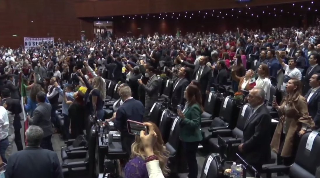 Emeequis tweet media