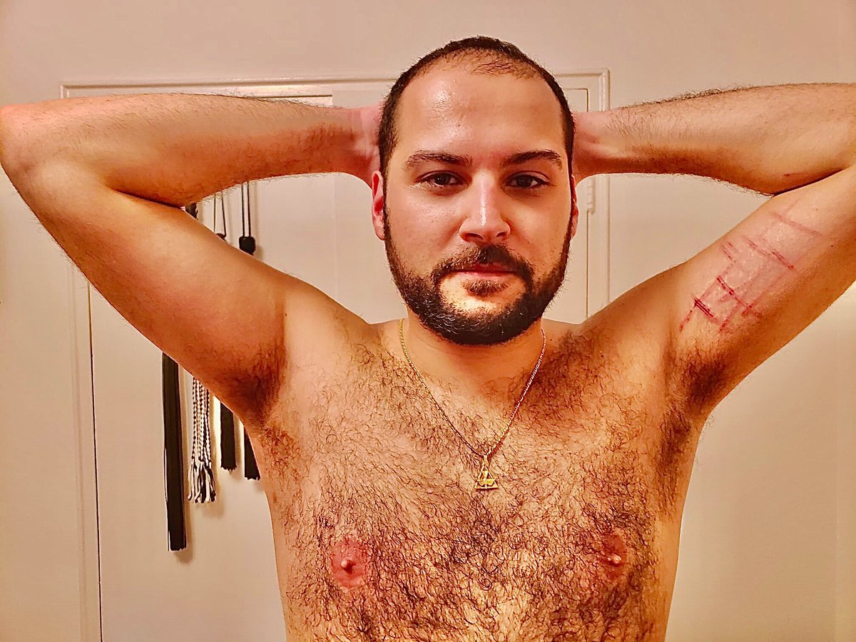 Service_Danimal's tweet photo. When Sir says he wants to leave some marks 🐯🦓🪢⛓ #kinkyboi #mascsub #beardedsub #gaychaser4bigger https://t.co/JTG11yXsL0