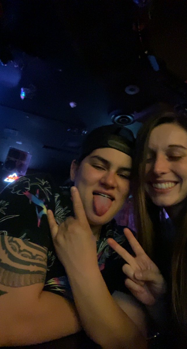 shy fernandez tweet media