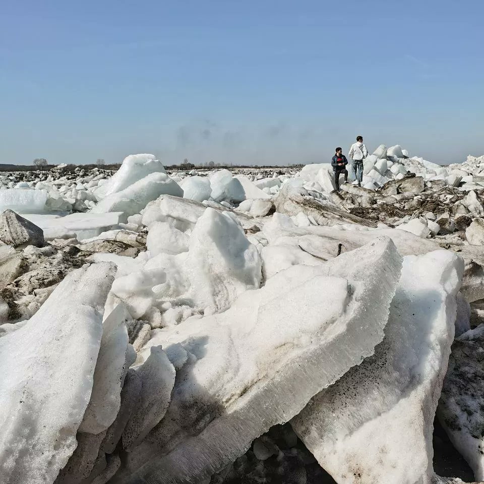 sibtrips's tweet photo. River break-up in Siberia https://t.co/rYZlDypSRn