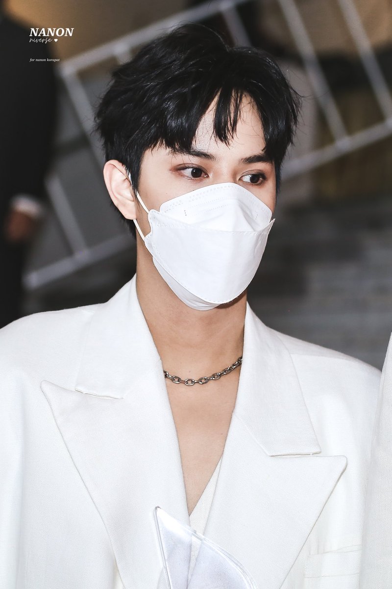 mynanoniverse's tweet photo. — 220331 
#คมชัดลึกอวอร์ดครั้งที่18 

줄게 내 Galaxy 🪐

#나논 #คุณเอ็นของNN 
#mynameisnanon @mynameisnanon https://t.co/xpUMbJ9Zzb