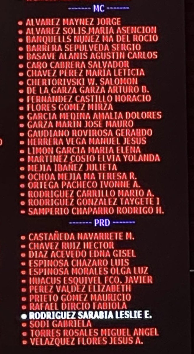 _VicenteSerrano's tweet image. Empecemos mencionando con nombre y apellido a los traidores al pueblo. Esos que prefirieron proteger a empresas extranjeras que a los mexicanos de a pie. Aquí van los de @MovCiudadanoMX y @PRDMexico