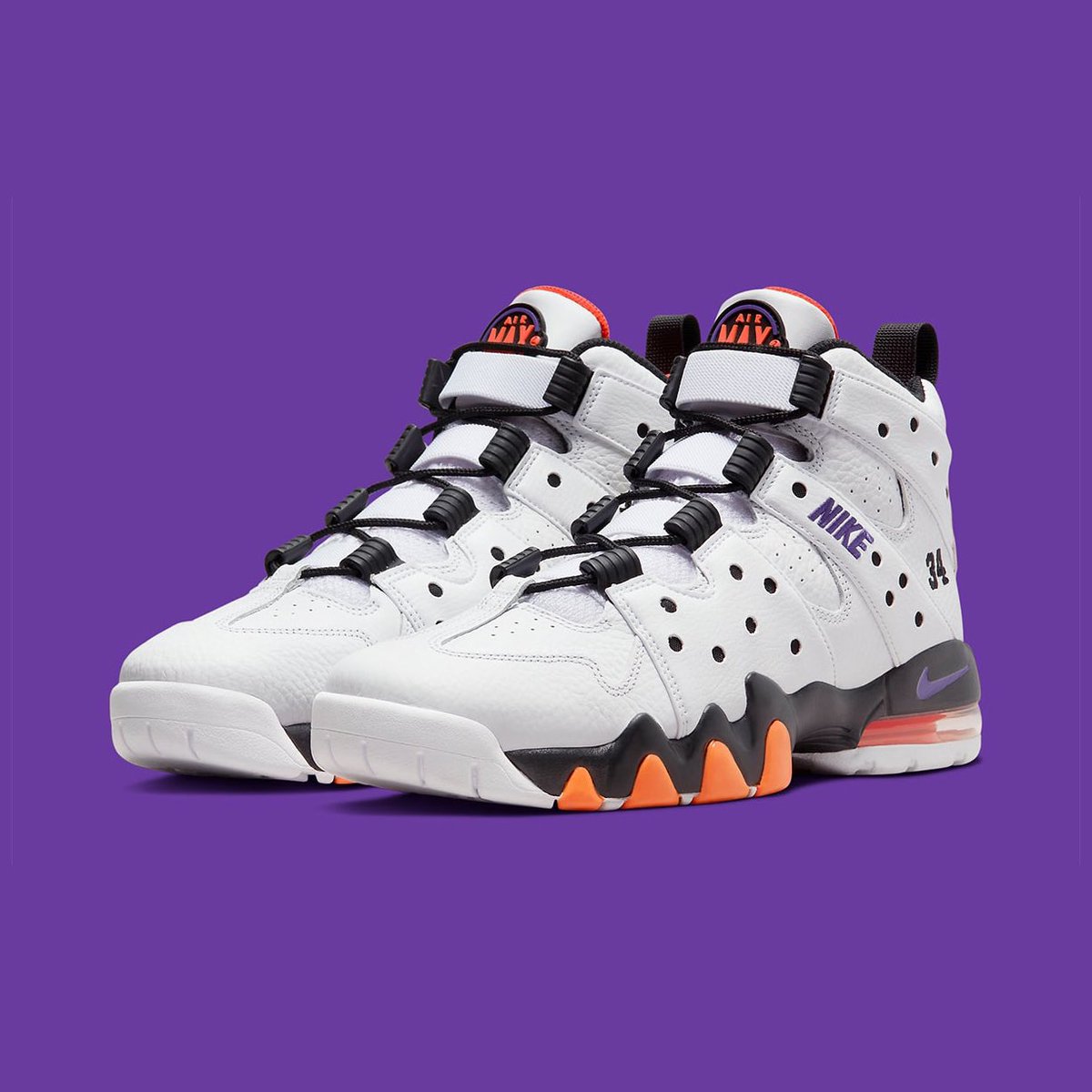 Mitsu_Aizawa's tweet photo. Nike Air Max CB 94 “Suns”

2022年5月発売予定👟

1994年にリリースされ、シリーズ屈指の人気を誇る"AIR MAX2 CB ‘94"より、キャリアの全盛期を過ごした、"フェニックス・サンズ"をオマージュしたカラーが登場。
稀代の革命児"SIR CHARLES"を讃えるニューカラー！ https://t.co/DYJp67KNJV