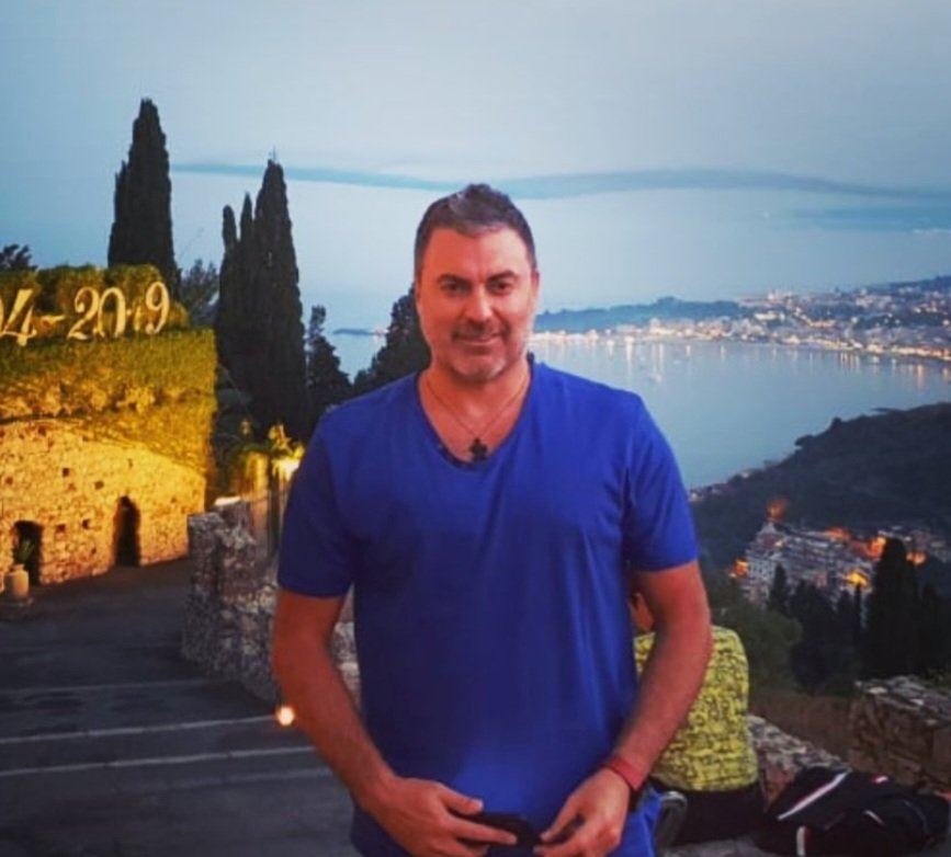 ما بتنذكر اللا بالخير....كل يوم في أمل
#ريشار_خراط