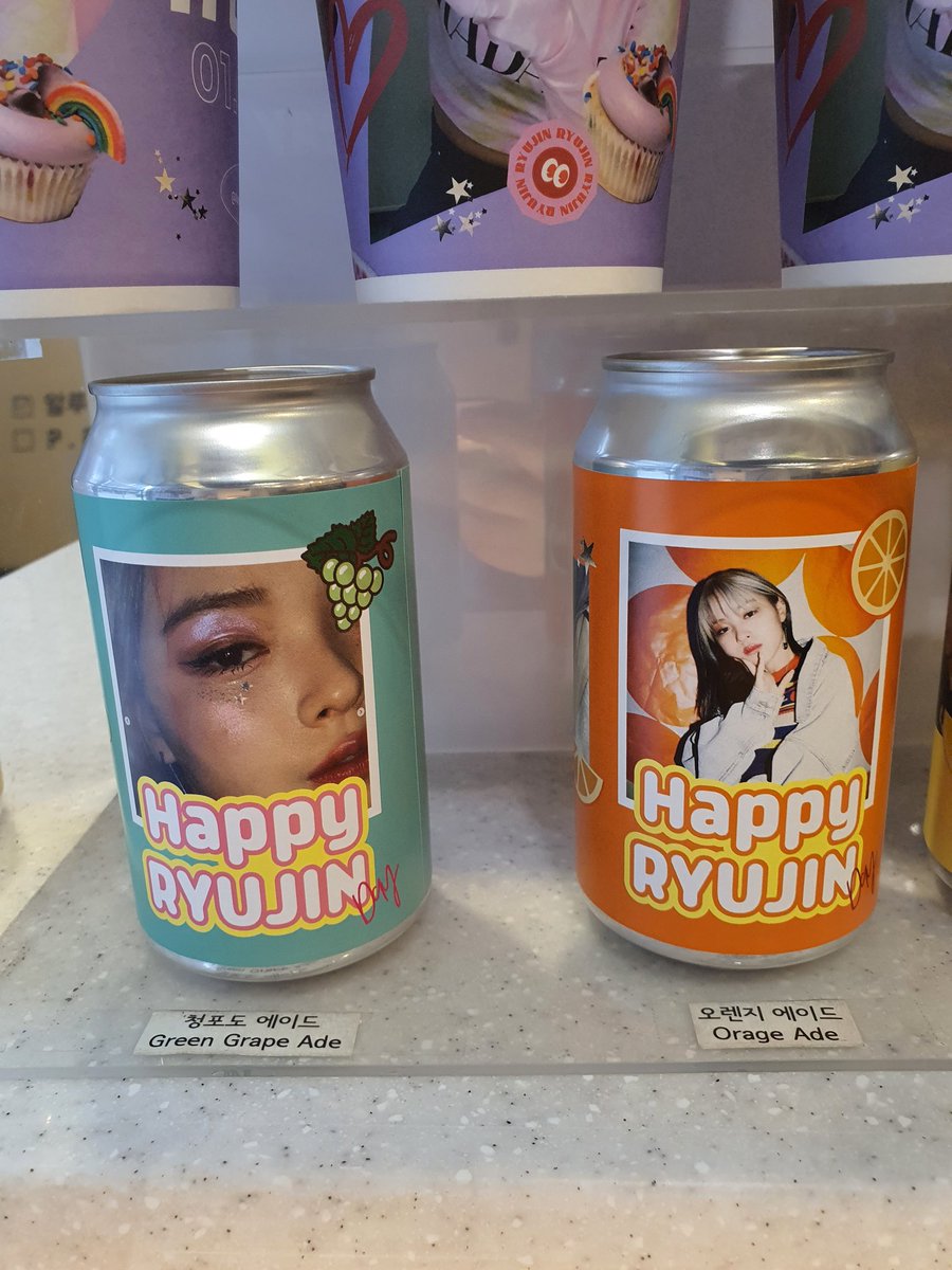 cafeonepick1's tweet photo. <ITZY 류진 생일 기념 택배서비스>
ITZY 류진 님의 생일 기념 택배서비스를 오픈합니다.
많은 관심 부탁드립니다.

KR : https://t.co/Nqtl60l7o0

JP : https://t.co/TpRxZCJcFC

EN : https://t.co/UW5MHTyjM8 https://t.co/hbBrRKc8vf