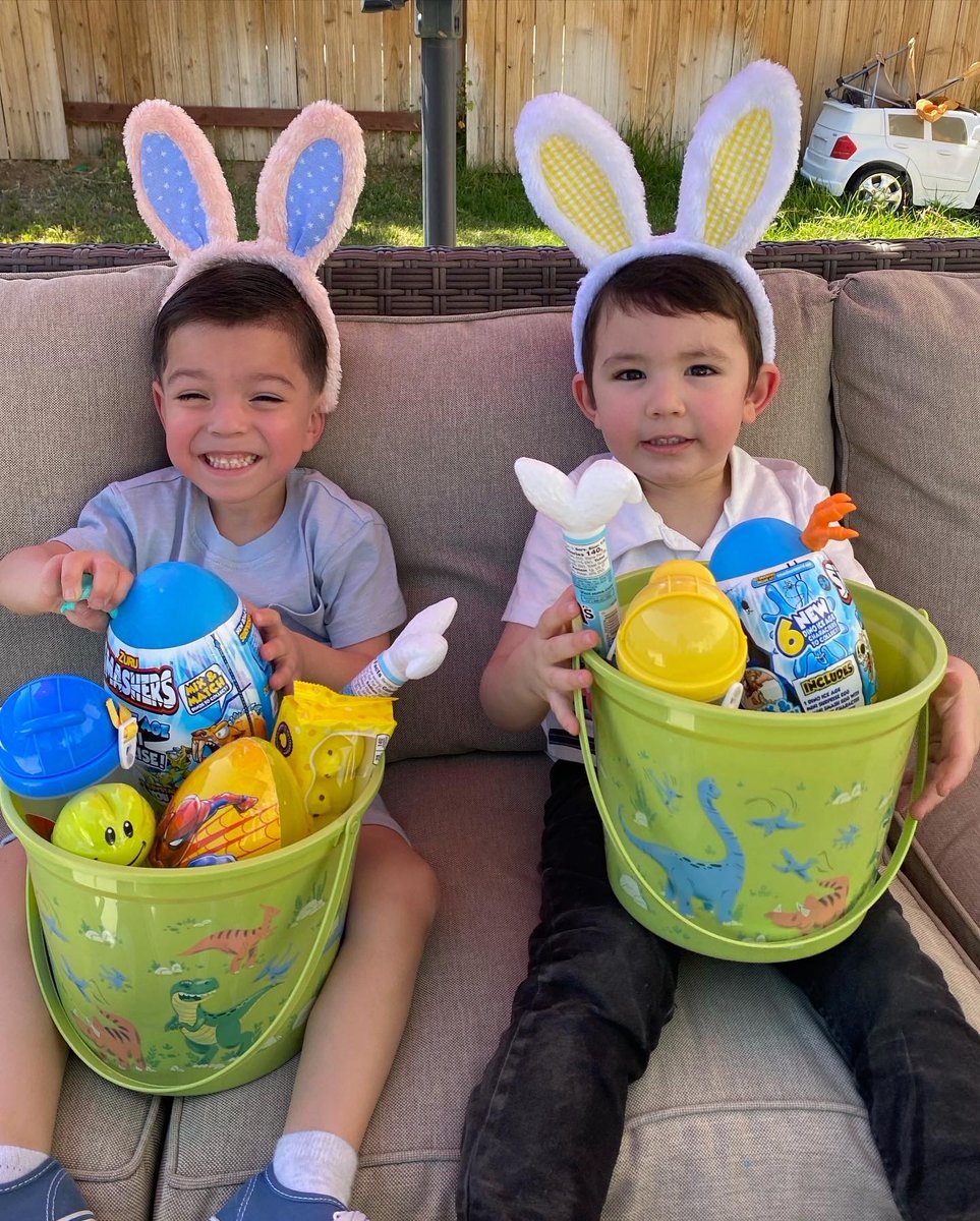 Daniela (@dani_velazquez4) on Twitter photo Happy Easter everyone!! ♥️🐰🐣🐣 @camilo_5520 <a href="/JorgePadillaTHD/">Jorge Padilla THD</a> <a href="/RobertDMillerT1/">Robert D. Miller@THD</a> @GregM_THD <a href="/CarvajalRDC5642/">Maria Carvajal</a> <a href="/John5642K3/">John Sandoval</a> Happy Easter everyone!! ♥️🐰🐣🐣 @camilo_5520 <a href="/JorgePadillaTHD/">Jorge Padilla THD</a> <a href="/RobertDMillerT1/">Robert D. Miller@THD</a> @GregM_THD <a href="/CarvajalRDC5642/">Maria Carvajal</a> <a href="/John5642K3/">John Sandoval</a>