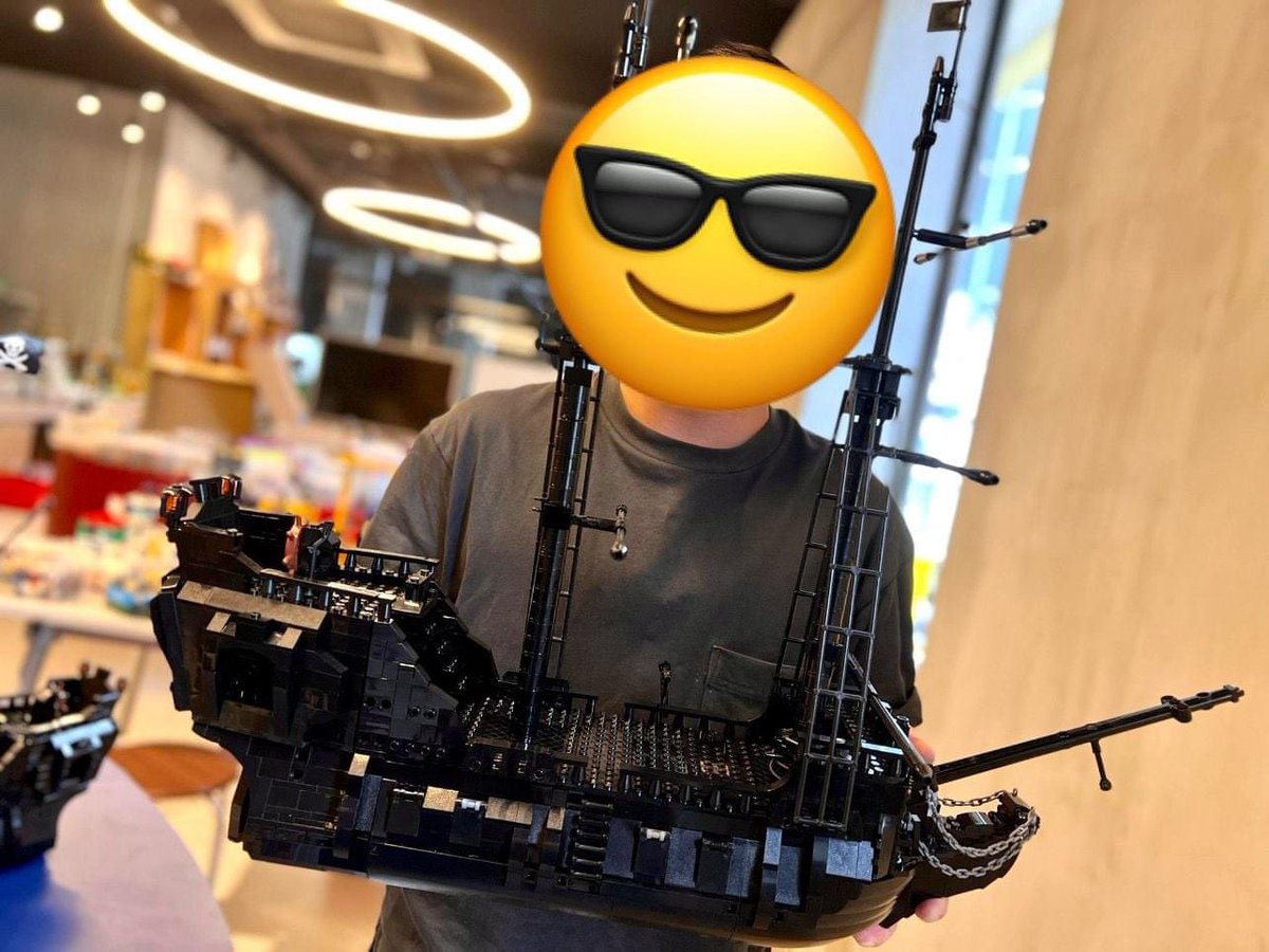 LetsGoLEGOShop's tweet photo. 「船主」表示很滿意 🥰 在我們100%完成接收黑珍珠 「改」⚓️
🤫 製作分享稍後補上
#LetsGoCreate #190NathanRoadhk https://t.co/XN2f0O3Xfy