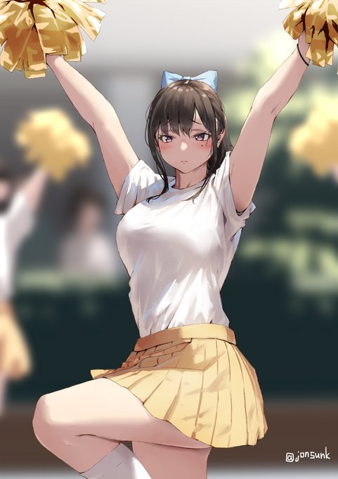 艶っぽい赤面チアガール 