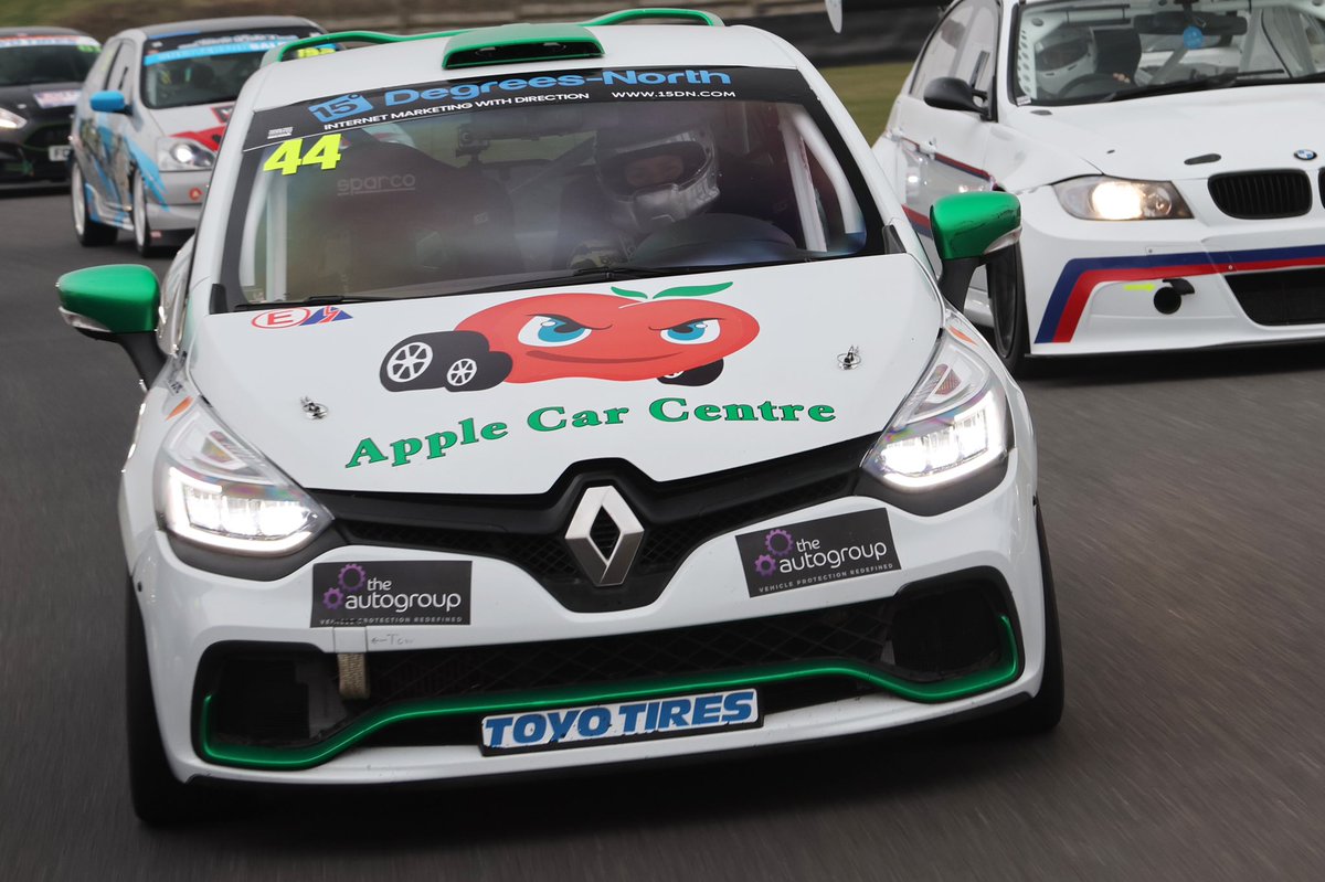 SnetSaloons's tweet photo. RACEDAY 😀😀. 1st home round of 2022. #snetterton #motorsport #racing https://t.co/hHhEwPP8Tw