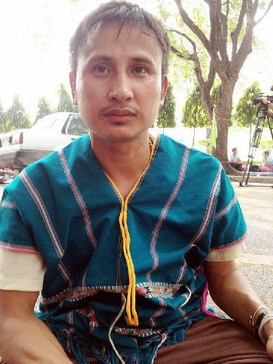 calebquinley's tweet photo. It's been 8 years since activist, Porlajee 'Billy' Rakchongcharoen, vanished. His remains were later found in the bottom of an oil drum, burned to dispose of his body

Thailand has seen at least 91 cases of enforced disappearances since 1980, but the real number is likely higher. https://t.co/lsiIOf4gzl