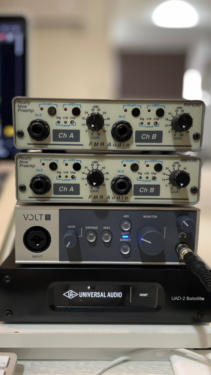 GrooveBoxStudio's tweet photo. VOLT @UAudio https://t.co/o4vRU5qZtt