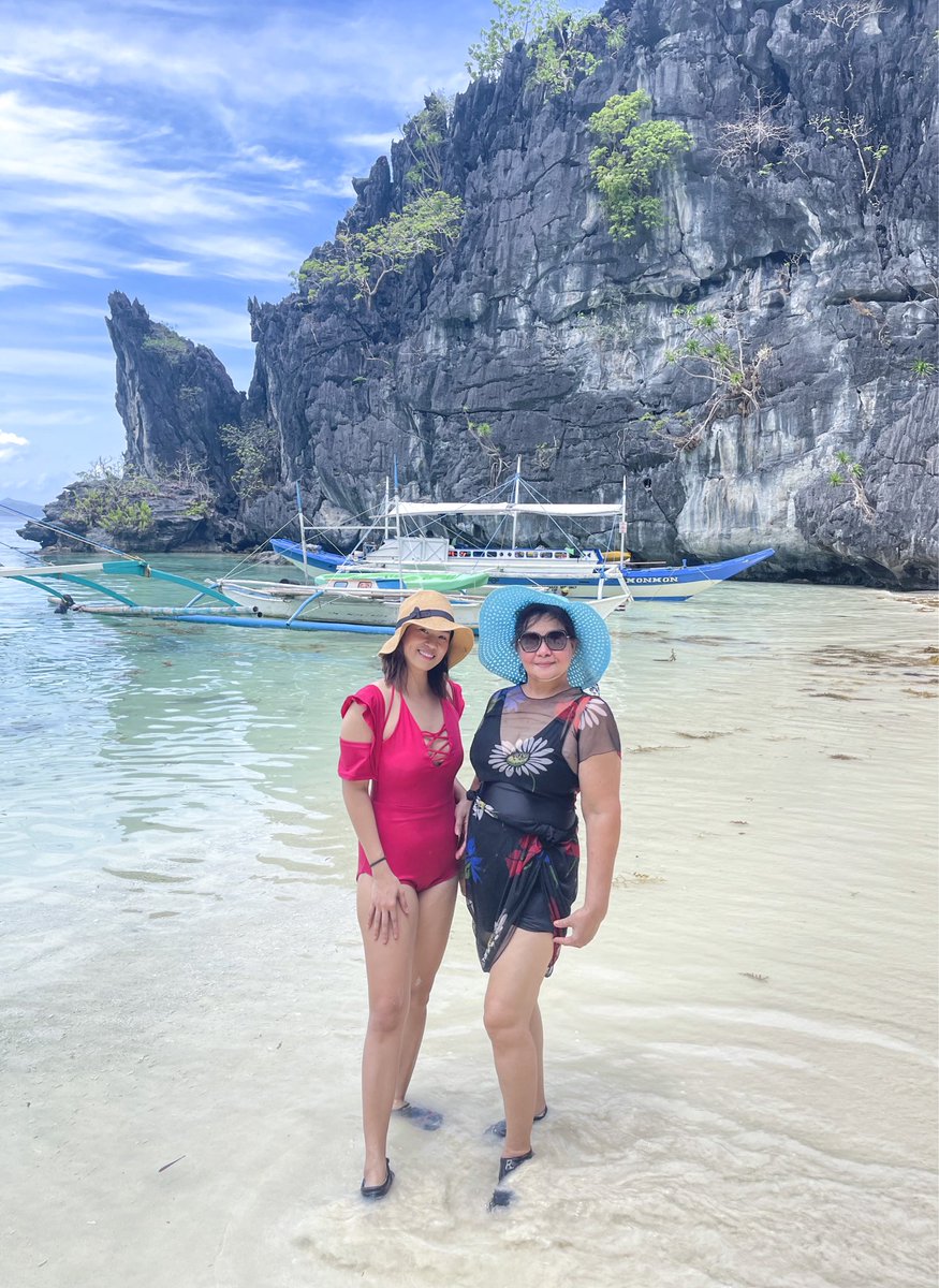 KBienn's tweet photo. Kaclose nyo din ba mga Mother-in-law nyo? Super happy to have her. Napakablessed ko po, mapagmahal, maunawain at higit sa lahat anak ang turing sakin. #wheninElnido #Palawan https://t.co/XIb7BO7lwE